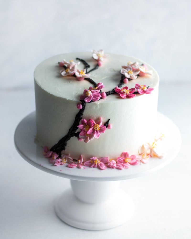 How To Make A Buttercream Splatter Cake - Baking Butterly Love